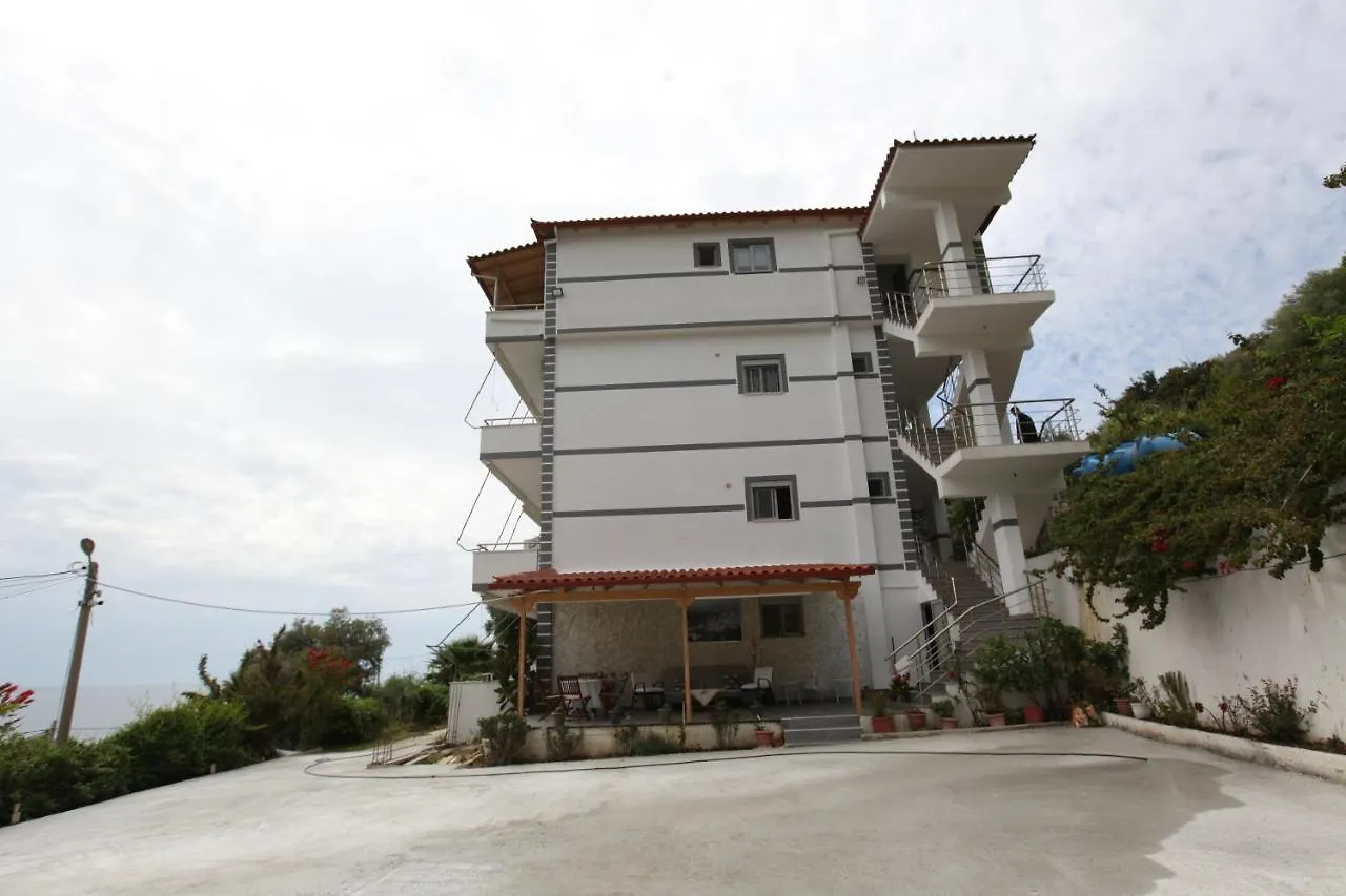 Hotel Erviliano Borsh Aparthotel