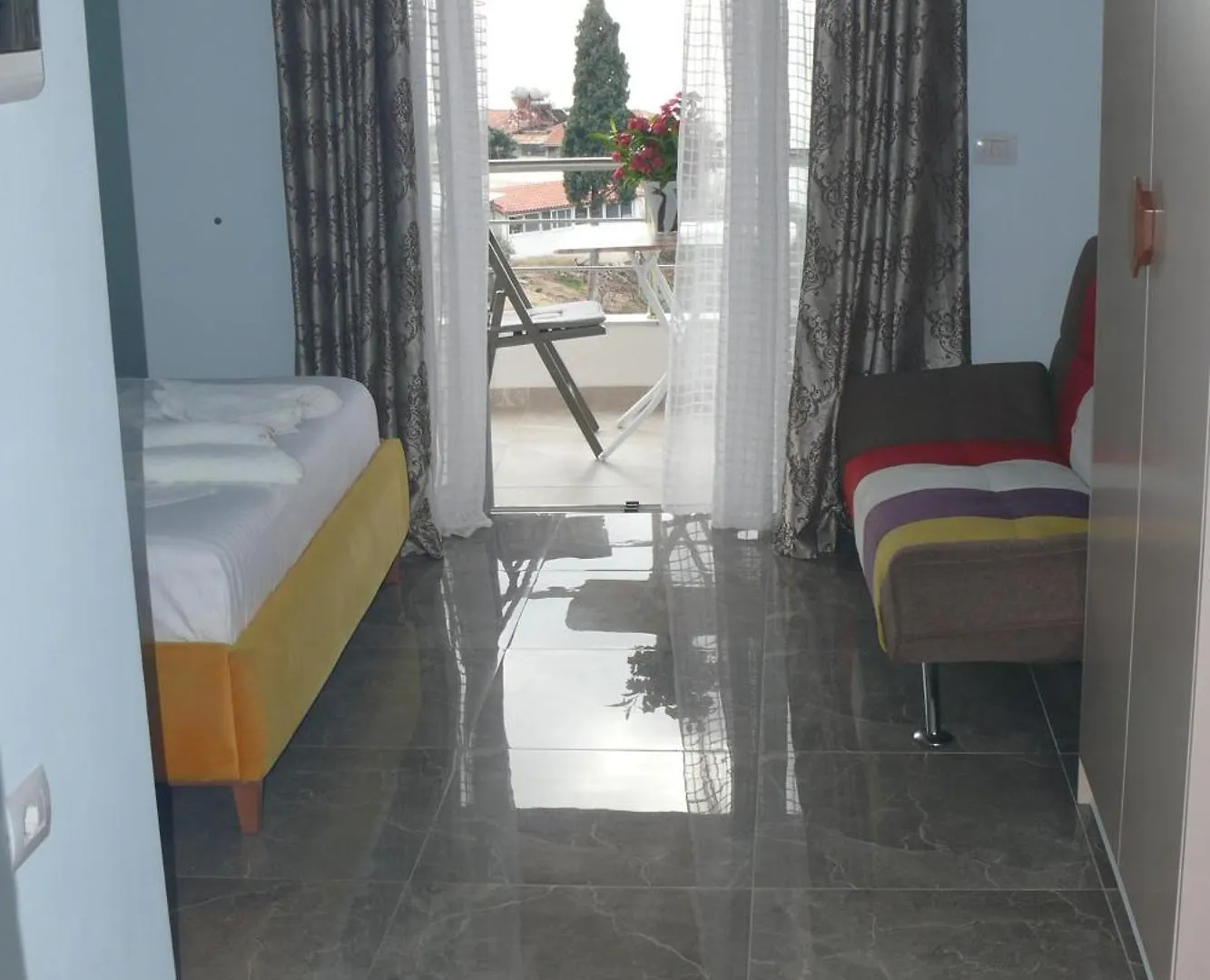 Hotel Erviliano Borsh Aparthotel