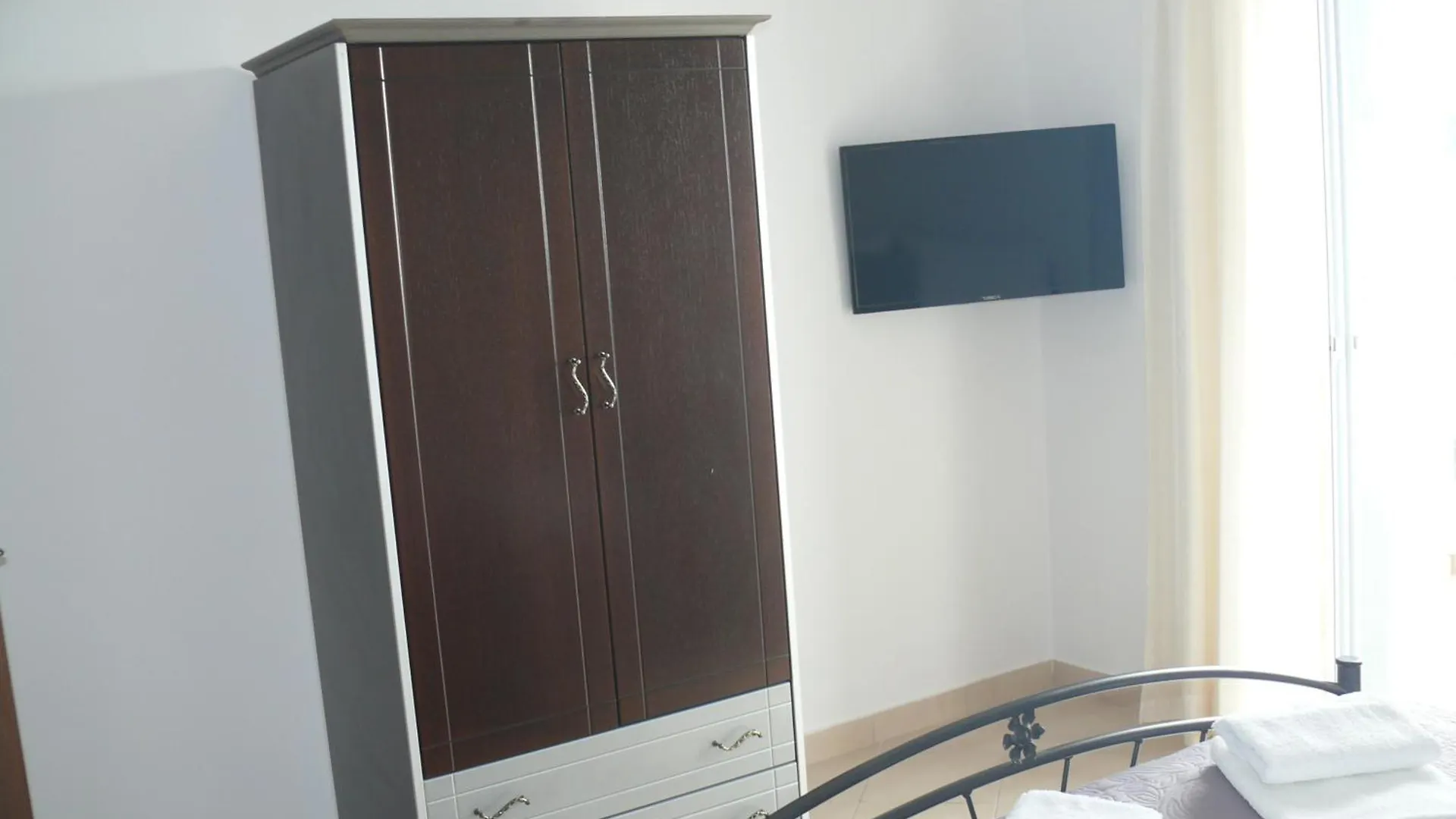 Hotel Erviliano Borsh Aparthotel